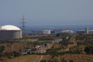 Nuevo derrame de sustancia oleosa se evidenció en la bahía de Quintero