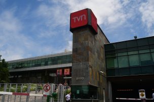 Sindicatos de TVN piden un bono de un millón de pesos por término de conflicto