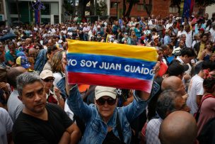 General de la fuerza aérea venezolana reconoce a Juan Guaidó como Presidente