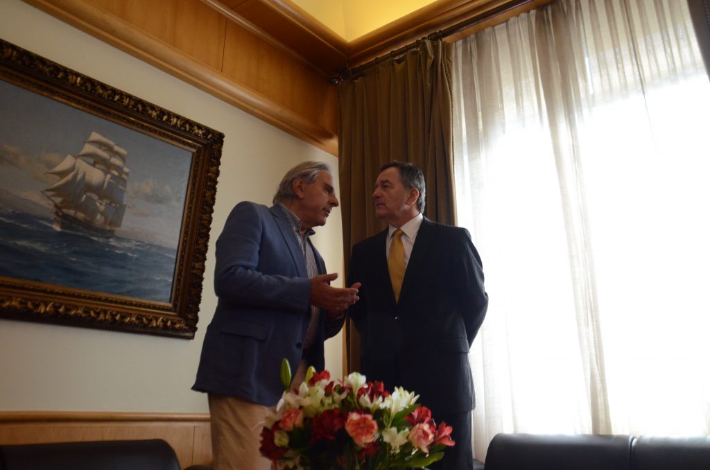 Moreira: “Si Maduro no permite la ayuda humanitaria será cómplice de genocidio”