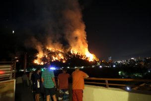 Incendio del cerro San Cristóbal se extinguió por completo: 1,4 hectáreas quemadas