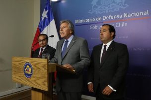 Ministro de Defensa dice que se cortó la práctica de las 