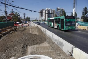 Corredor de buses en Avenida Independencia estaría listo recién en noviembre