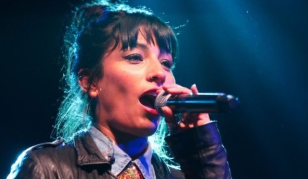 Equipo de Viña 2019 responde a Ana Tijoux tras polémica “invitación a tocar gratis”