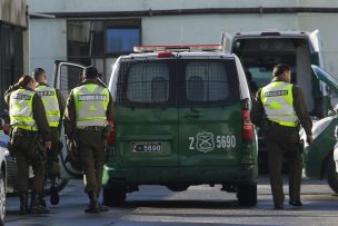 Dos carabineros lesionados tras caída de patrulla desde un puente en Collipulli