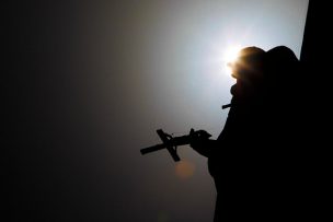 Sistema de justicia antigua investigará los casos de abusos sexuales del exobispo Cox