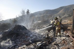 Chispas de galletera provocaron incendio: 8 casas dañadas y 36 damnificados