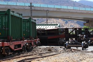 Tren descarriló en San Felipe con concentrado de cobre