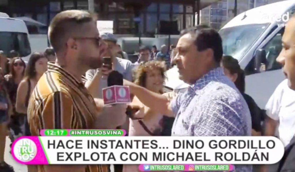 “Pu** que eres duro we**”: Dino Gordillo arremete furioso contra periodista de La Red