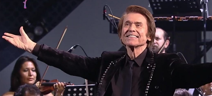 Raphael recibe el Premio Platino de Honor del Cine Iberoamericano