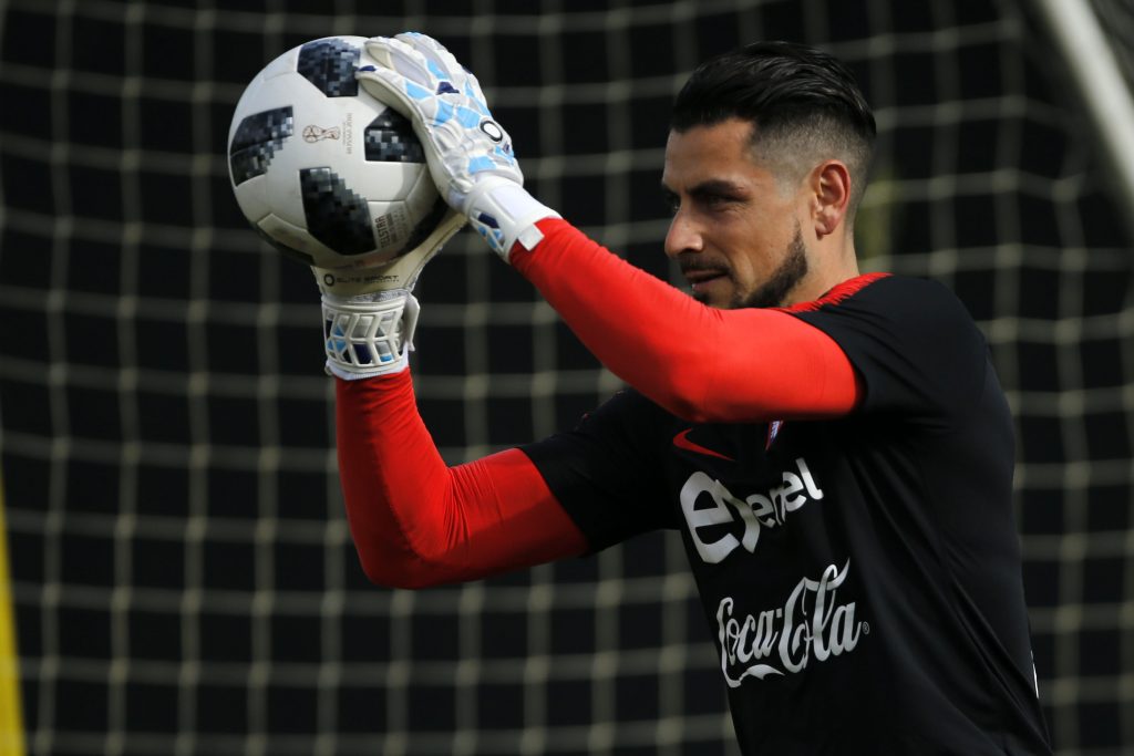 Preparador de arqueros de Racing y presente de Gabriel Arias: “Yo lo veo jugando un Mundial con la selección chilena”