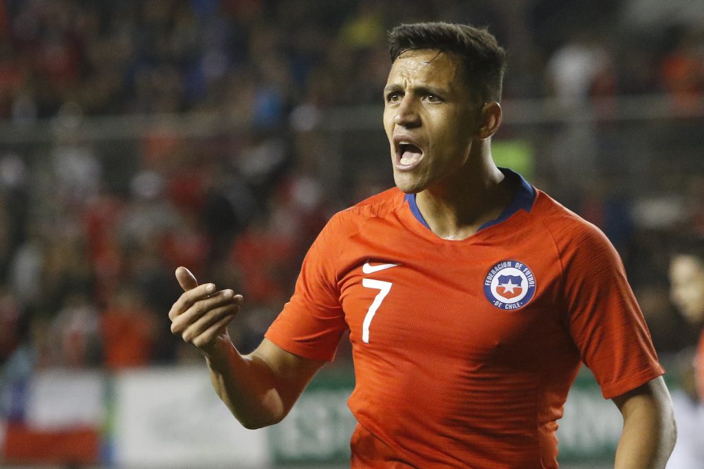 Alexis Sánchez “un buen sustituto”, según prensa inglesa