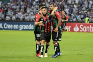 [FOTO] Hinchas de Talleres de Córdoba apoyaron a la causa palestina con lienzo en el estadio