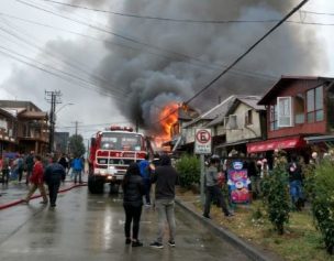 Doce inmuebles fueron destruidos por un voraz incendio en Panguipulli