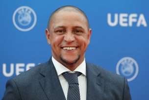 [VIDEO] Más vigente que nunca: Así muestra su calidad Roberto Carlos a sus 45 años