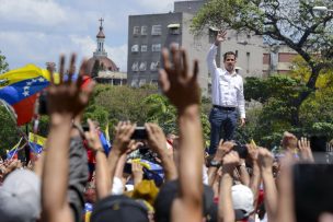 Angustia de venezolanos se agrava en tercer día de masivo apagón