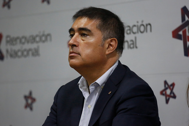 Mario Desbordes por control preventivo a menores: “Defensoría de la Niñez es un actor político más con sesgo muy a la izquierda”
