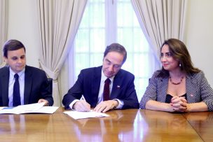 Gobierno firmó convenio con la CPC para promover el respeto a los DD.HH.