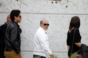 Amigo de Felipe Camiroaga y exproductor de TVN lucha por su vida