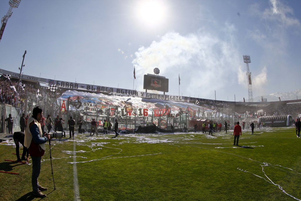 Colo Colo jugará  a “estadio lleno” el clásico con la UC tras autorización de la Intendencia