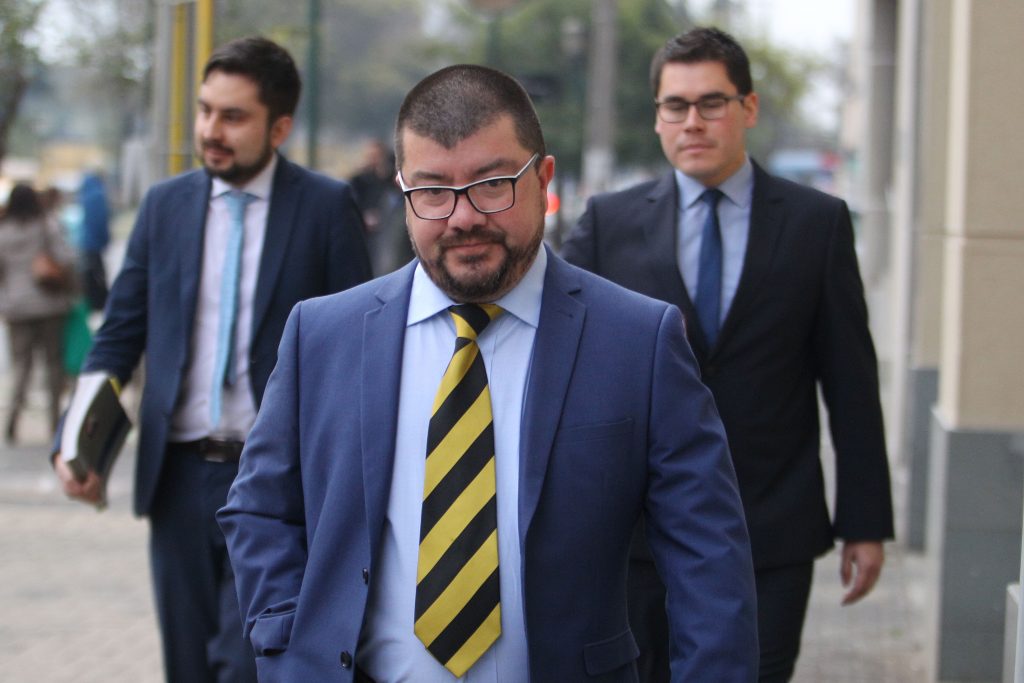 Abren sumario contra fiscal por “asesorías” a Carabineros en medio de “Operación Huracán”