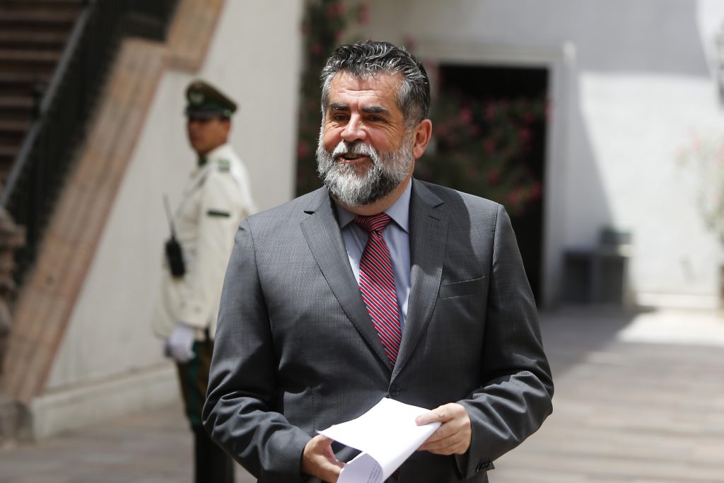 Subsecretario Ubilla por tierras indígenas: “He actuado bajo el apego de la ley”