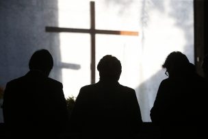 Víctima de violación en catedral se querella por abusos contra cura Tito Rivera