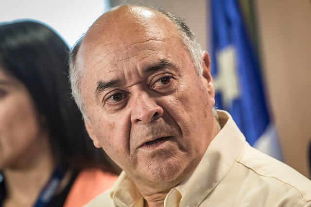 Intendente Ulloa explicó el toque de queda: “Fue en un momento en que nos estábamos viendo sobrepasados”