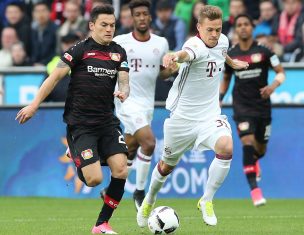 Charles Aránguiz anotó un golazo monumental en el triunfo del Leverkusen