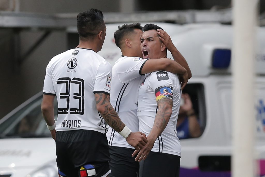 Esteban Paredes asoma como titular en el clásico de Colo Colo y Universidad Católica