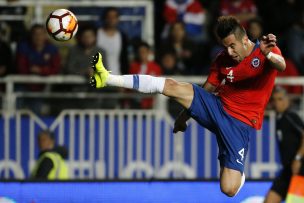 Mauricio Isla: “Siempre llevaría a Vargas y Díaz a la selección chilena”