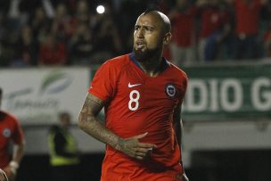 Arturo Vidal no pudo viajar a Estados Unidos por problemas con la visa