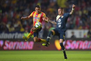 Nicolás Castillo anotó un golazo de tiro libre frente al Morelia