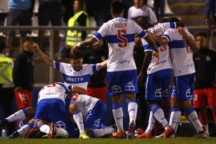 Así jugaría Universidad Católica frente a Rosario Central en Copa Libertadores