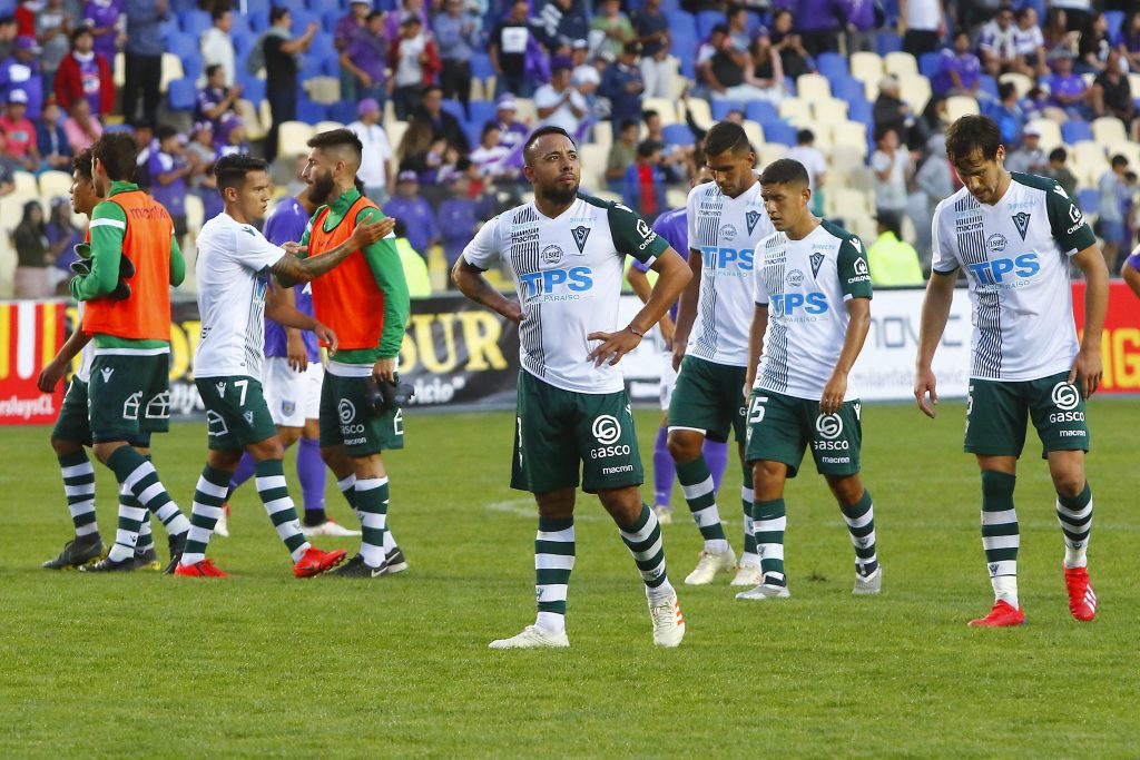 En Wanderers dicen que el club “seguirá con vida”, pese a salida de Ibáñez