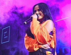 El mensaje de Becky G luego de vivir su cumpleaños sobre la Quinta Vergara