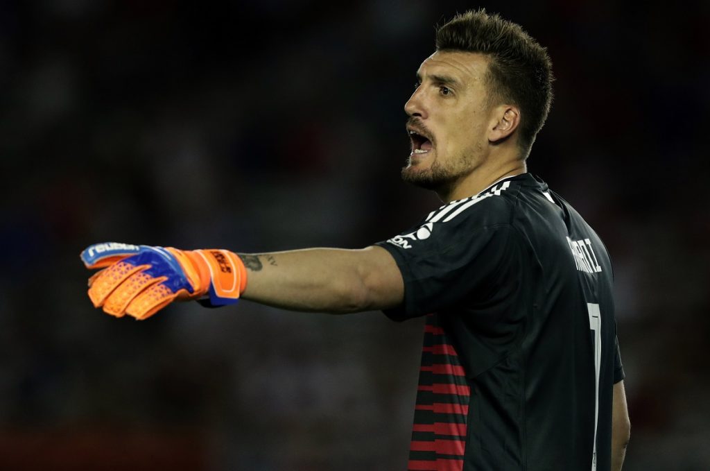 Arquero de River avisa a Palestino:”Venimos a ganar y asegurar la clasificación”