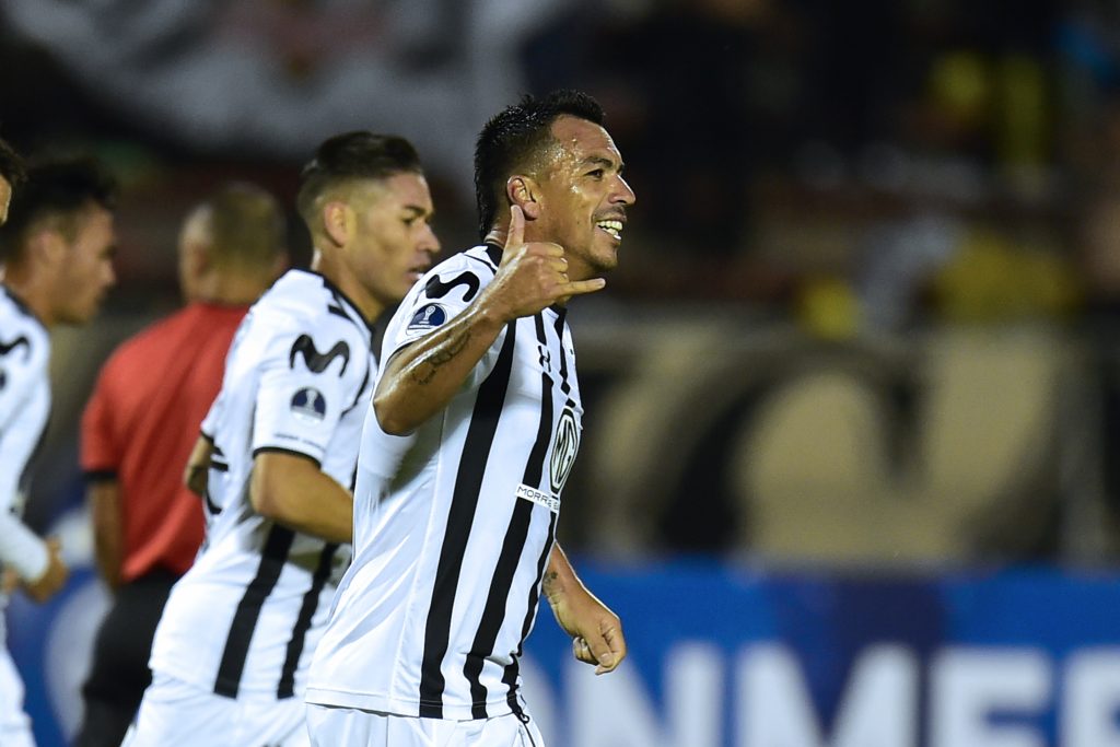 Colo Colo vence a U. Católica de Ecuador y sueña con clasificar a la siguiente ronda de Copa Sudamericana
