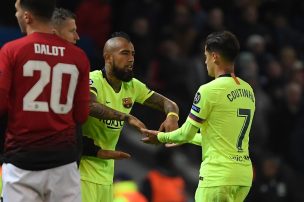 Arturo Vidal ingresa en el segundo tiempo de la victoria del FC Barcelona sobre Manchester United en Champions