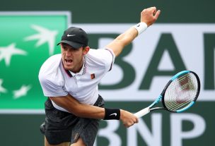 Nicolás Jarry vence a Dimitrov y se instala en los cuartos de final del ATP 500 de Barcelona