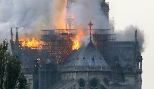 FOTOS | Llamas consumen la catedral de Notre Dame