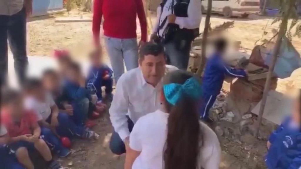 VIDEO | Alcalde mexicano en la polémica tras decirle a niña que tiene “Una obesidad horrible”