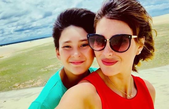 La casual foto de Karen Paola tomada por su hijo con Juan Pedro de “Mekano”