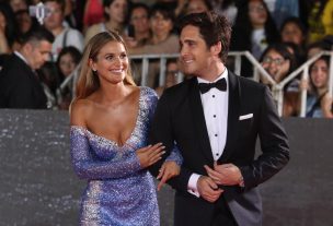 Mayte Rodríguez y Diego Boneta reaparecen en romántico paseo familiar