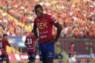 Palomeque recibió duro castigo tras ser expulsado ante Deportes Iquique