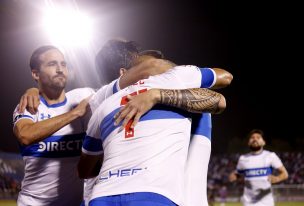 Esta son las formaciones de Universidad Católica y la U en el clásico universitario