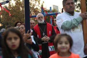 Celestino Aós defiende presencia de Ezzati en misa crismal en Catedral