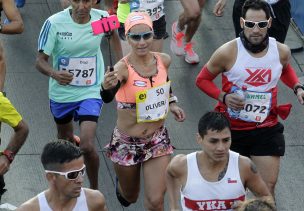 Los desvíos, cortes de tránsito y plan del Metro este domingo por la Maratón de Santiago 2019