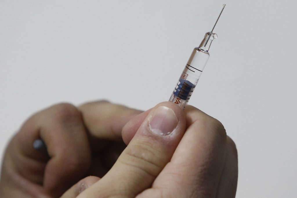 Empresa Moderna explicó el sistema de repartición de su vacuna contra el coronavirus
