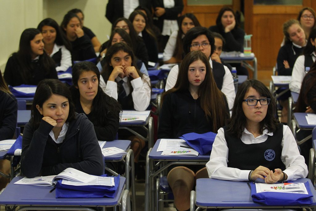 Liceo 7 ya no será “de niñas”: Decidió transformase a mixto
